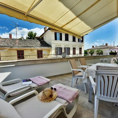 Aria Two Bedroom With Terrace In The Center Διαμέρισμα