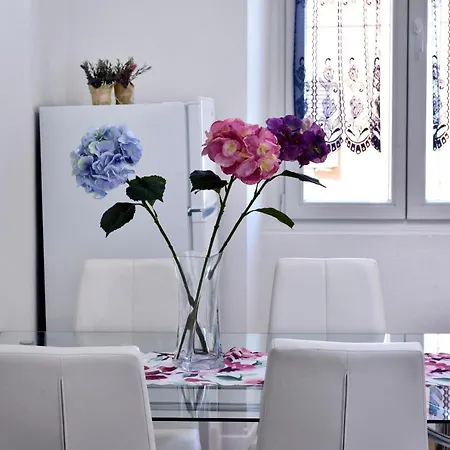 Aria Two Bedroom With Terrace In The Center Διαμέρισμα