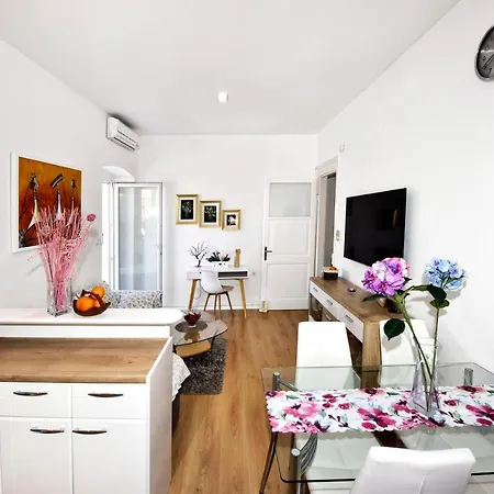 Premium Aria Apartament *