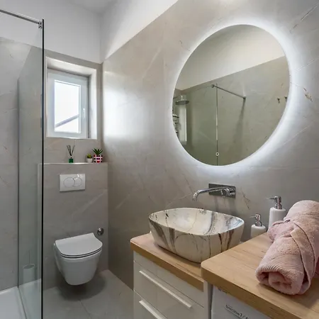 Aria Two Bedroom With Terrace In The Center Διαμέρισμα