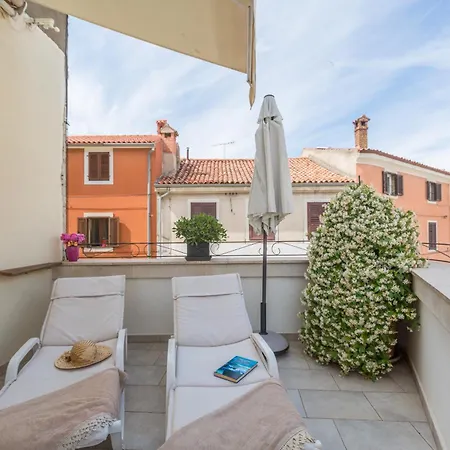 Aria Two Bedroom With Terrace In The Center * Πόρετς