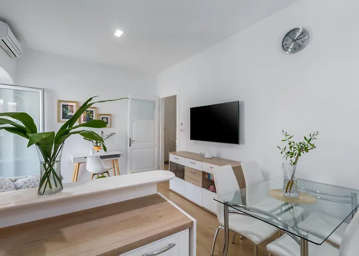 アパート Premium Aria *